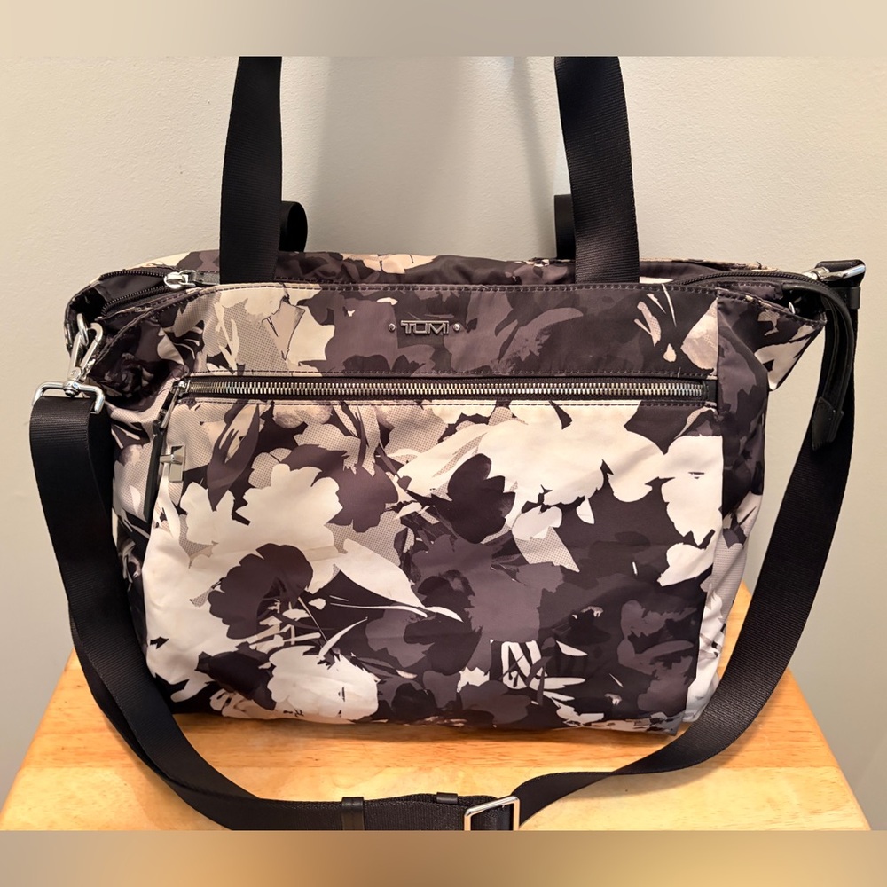 Tumi Women's Black and Cream Floral Tote